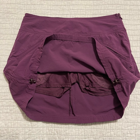 Athleta Ripstop Activewear Skort in Sangria **Read Description - Picture 7 of 12